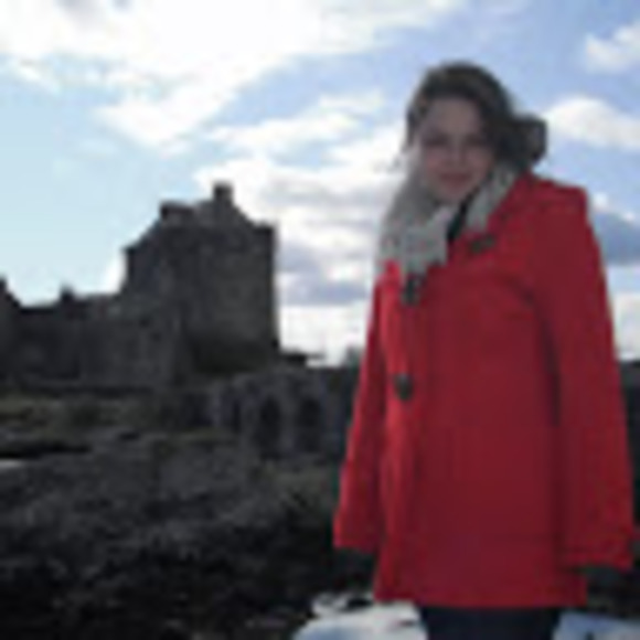 Meet your Posher, Kristine - Picture 1 of 1